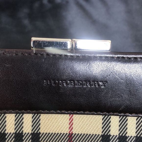 BURBERRY Nova Check Compact Dark Brown Leather and Canvas Kisslock Wallet - Picture 14 of 17